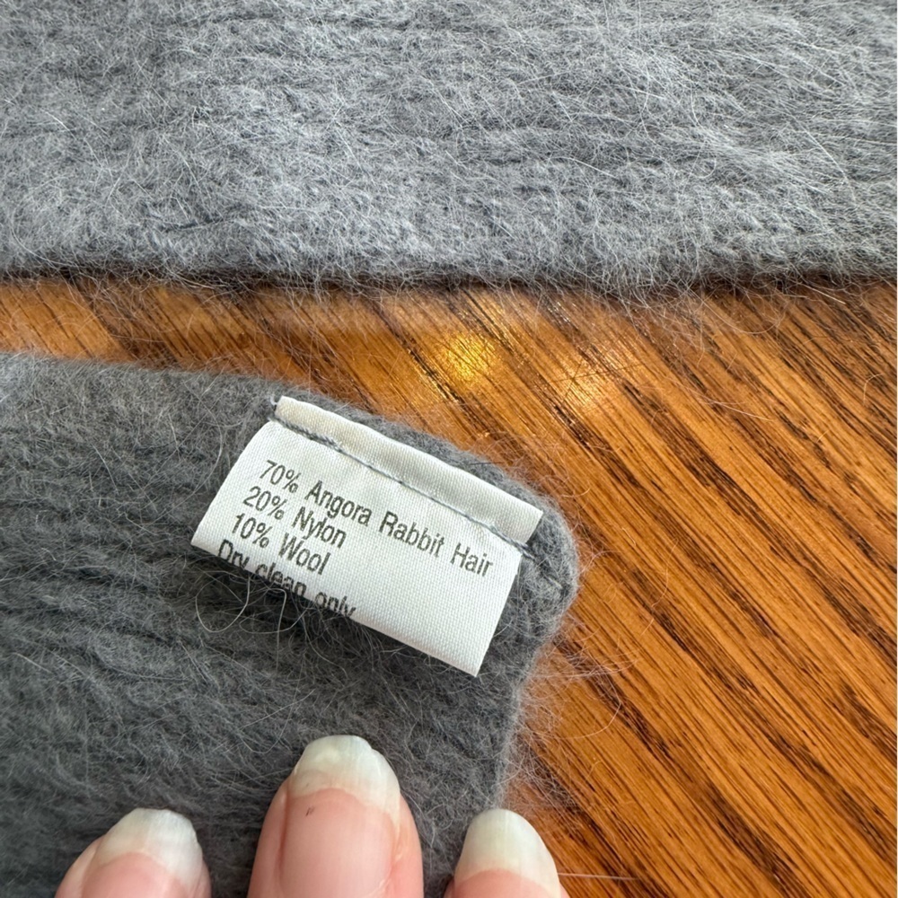 Angora Rabbit Fur Scarf - Picture 2 of 5